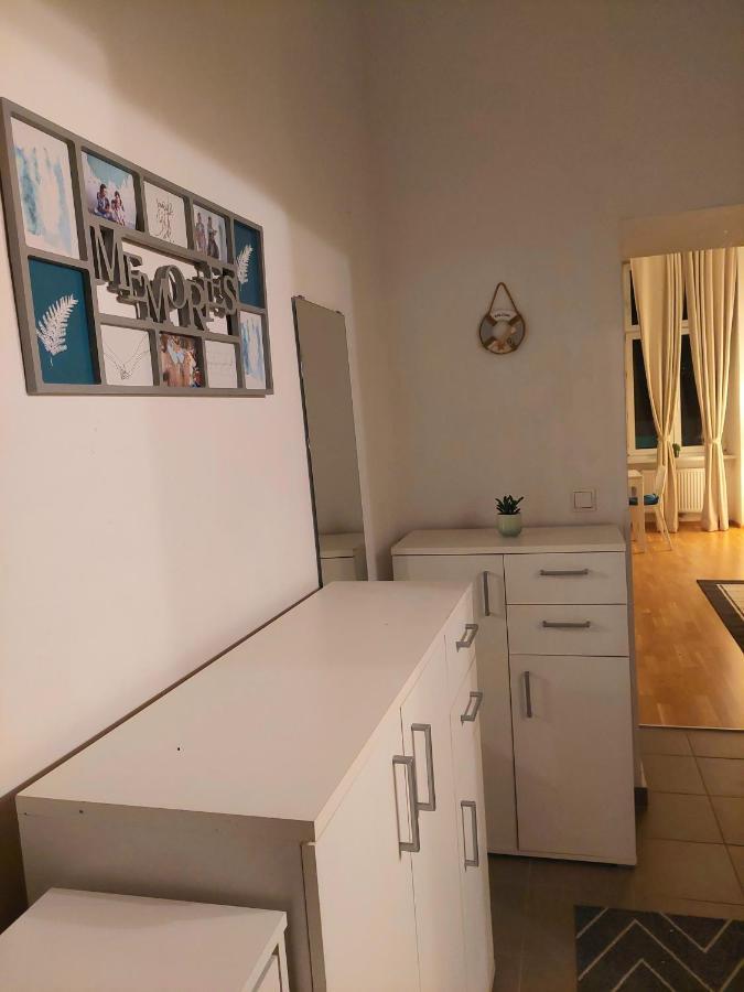 Cozy Vienna City Apartment 40M2 In Central & Beautiful Family Area Right At Subway & Park Bagian luar foto